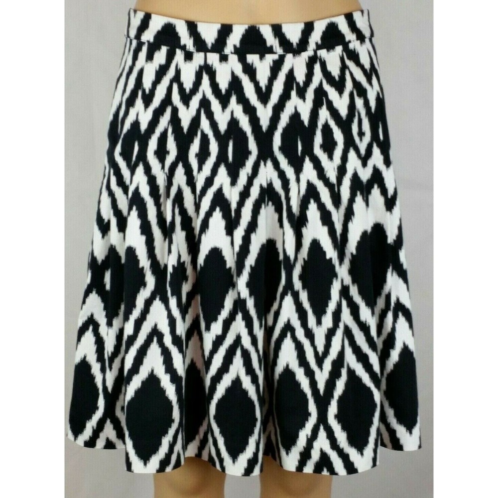 Talbots Petites Women's (6P) Ikat Black and White Print Pleated Skirt